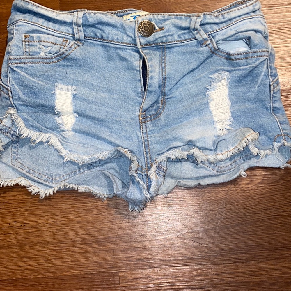 Mini shorts
